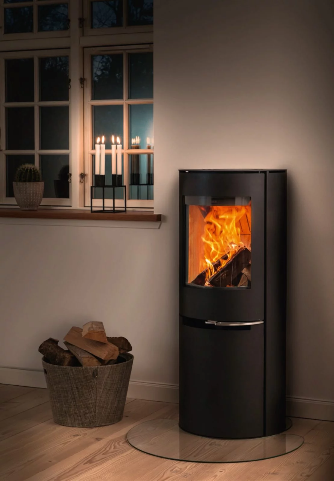 Aduro H2 Hybrid Woodburning / Pellet Stove